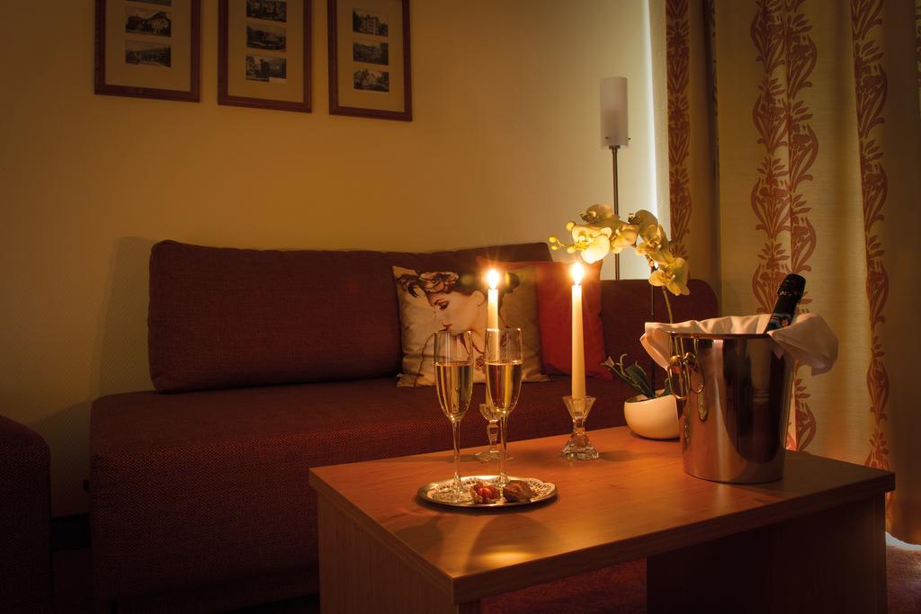 Vitalhotel Am Stadtpark Superior バート・ハルツブルク エクステリア 写真