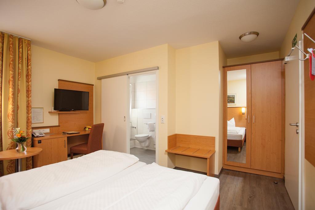 Vitalhotel Am Stadtpark Superior バート・ハルツブルク エクステリア 写真