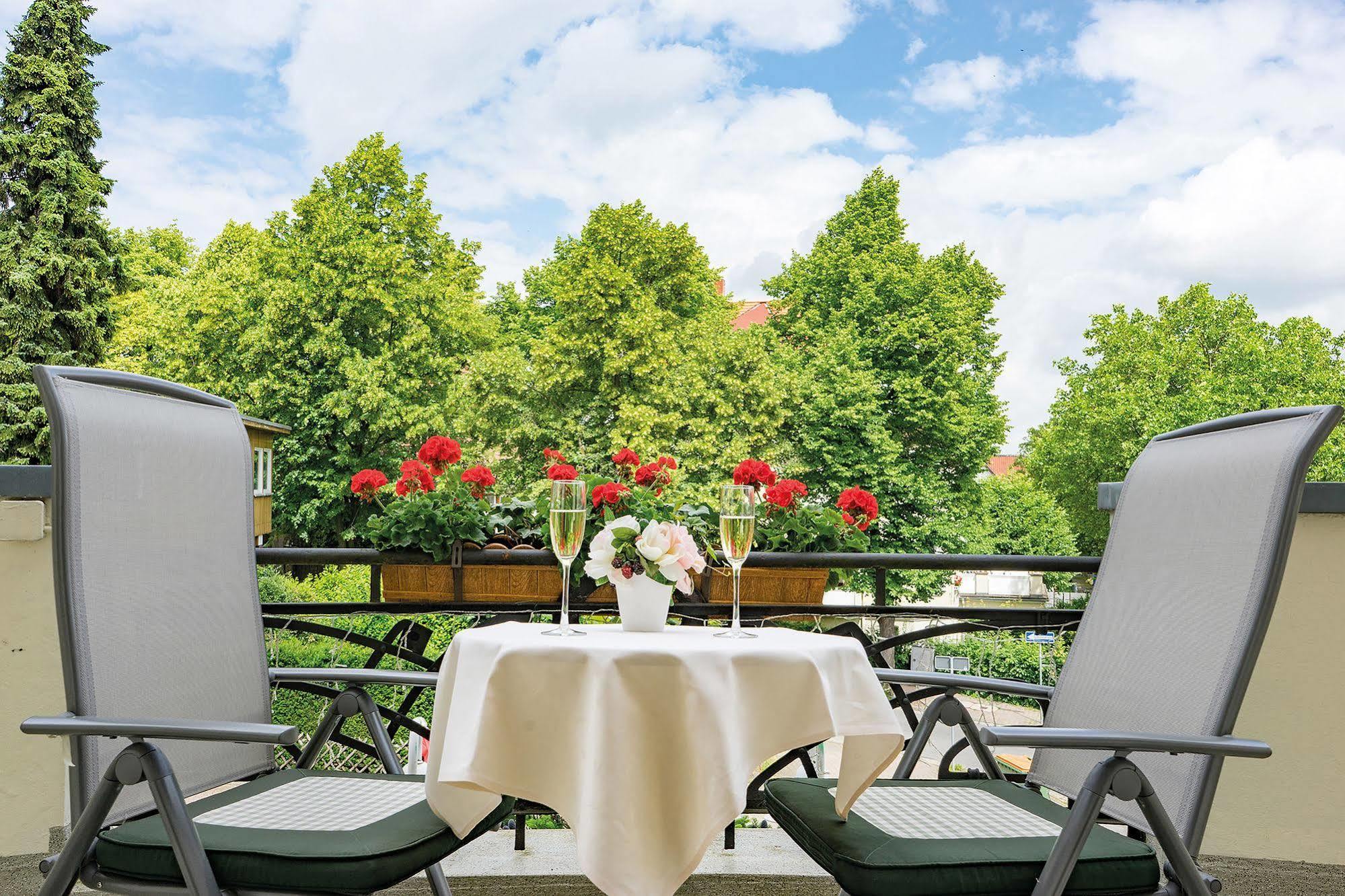 Vitalhotel Am Stadtpark Superior バート・ハルツブルク エクステリア 写真